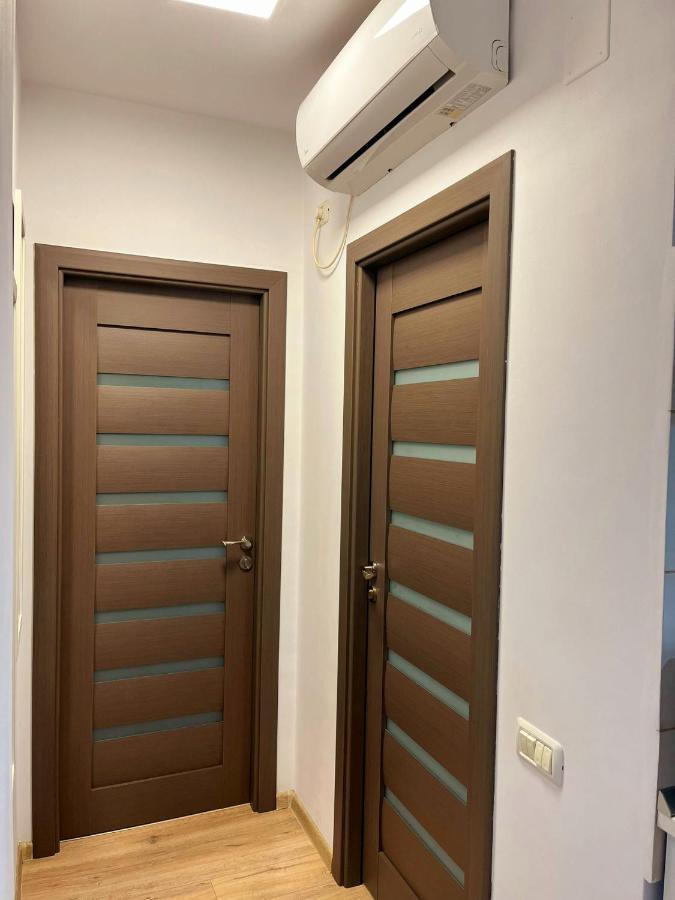 Apartament Vladis Năvodari Zewnętrze zdjęcie